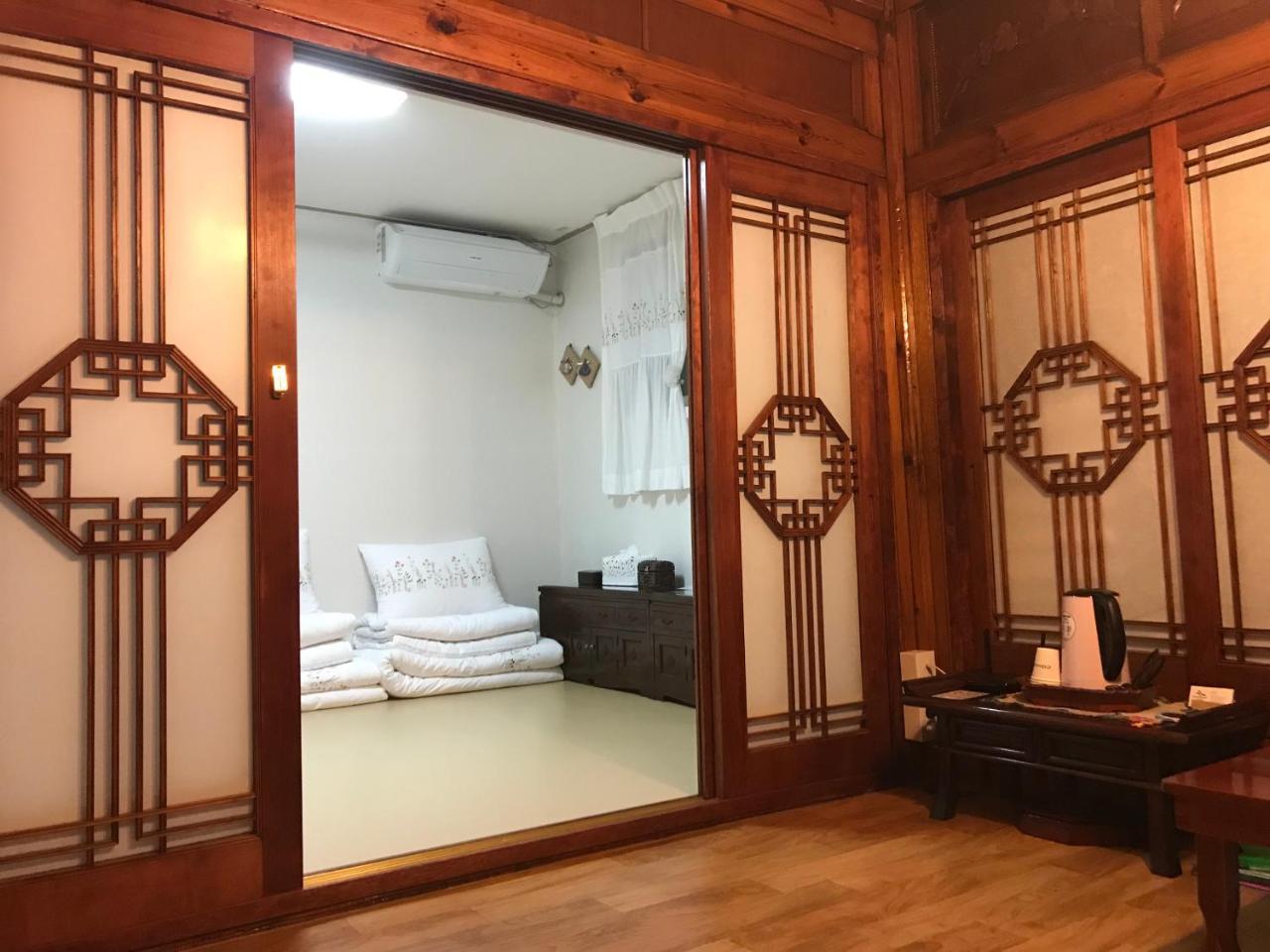 Hanok Guesthouse Suni Soul Exteriér fotografie